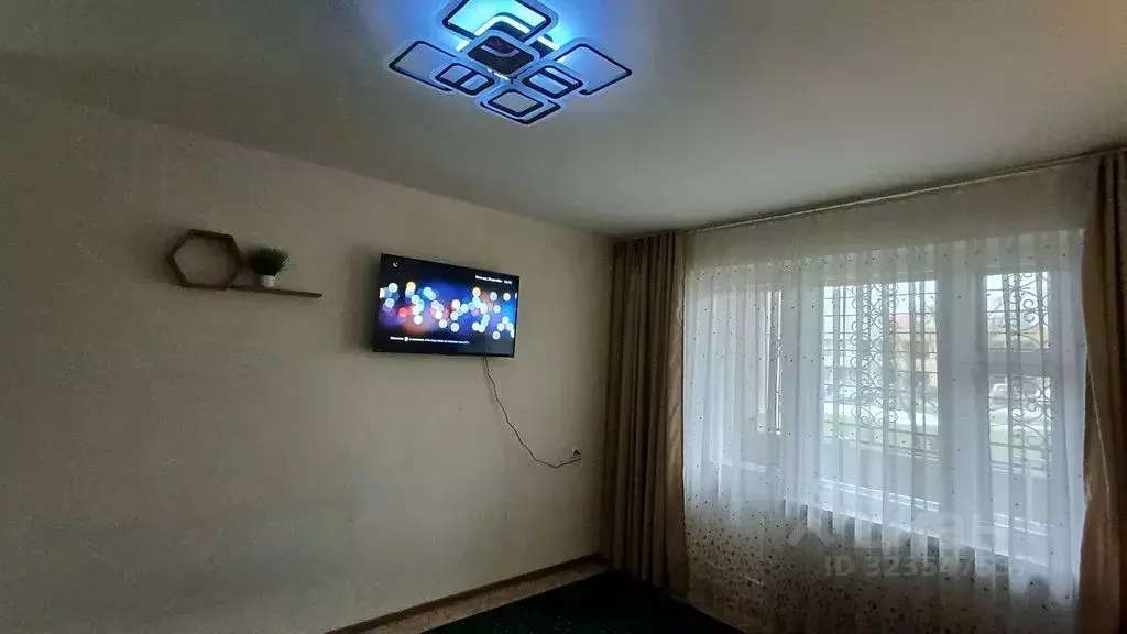 1-к кв. Воронежская область, Россошь просп. Труда, 38/1 (38.0 м) - Фото 2