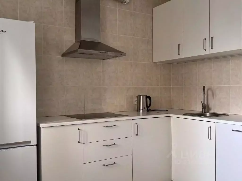 1-к кв. Самарская область, Самара Осетинская ул., 8 (40.0 м) - Фото 1