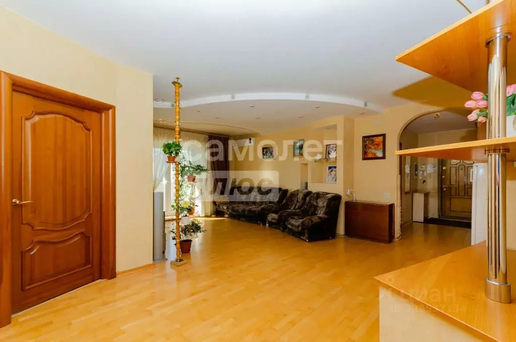 3-к кв. Челябинская область, Челябинск ул. Энгельса, 99Б (86.6 м) - Фото 1