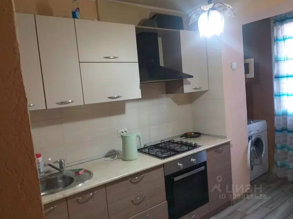 2-к кв. Краснодарский край, Туапсе ул. Судоремонтников, 62 (38.0 м) - Фото 1