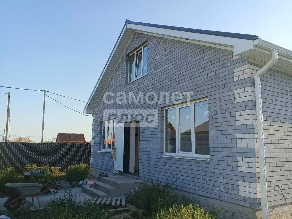 Дом в Краснодарский край, Динской район, Мичуринское с/пос, пос. ... - Фото 1