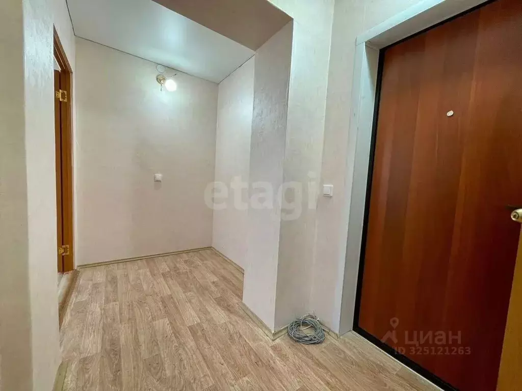 1-к кв. Свердловская область, Кушва ул. Республики, 4 (36.9 м) - Фото 1