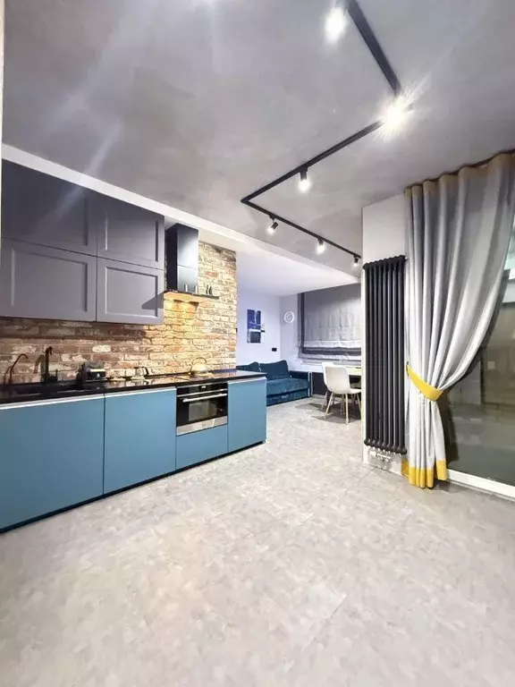 Студия Тюменская область, Тюмень ул. Ю.-Р.Г. Эрвье, 32к1 (30.0 м) - Фото 1