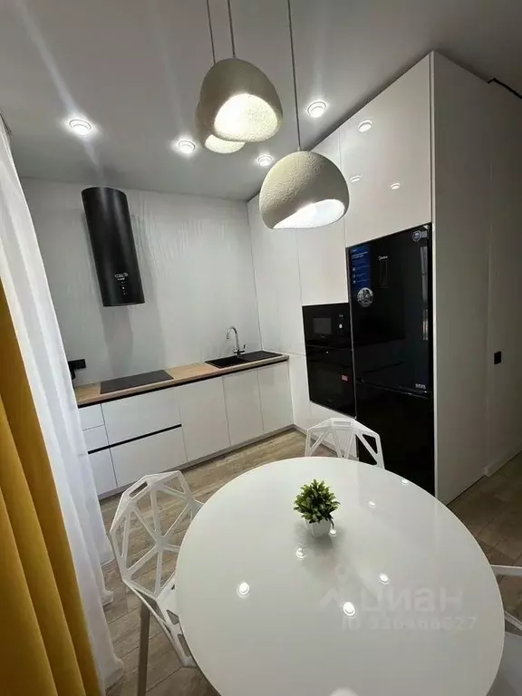 1-к кв. Астраханская область, Астрахань ул. Ахшарумова, 25 (34.0 м) - Фото 2