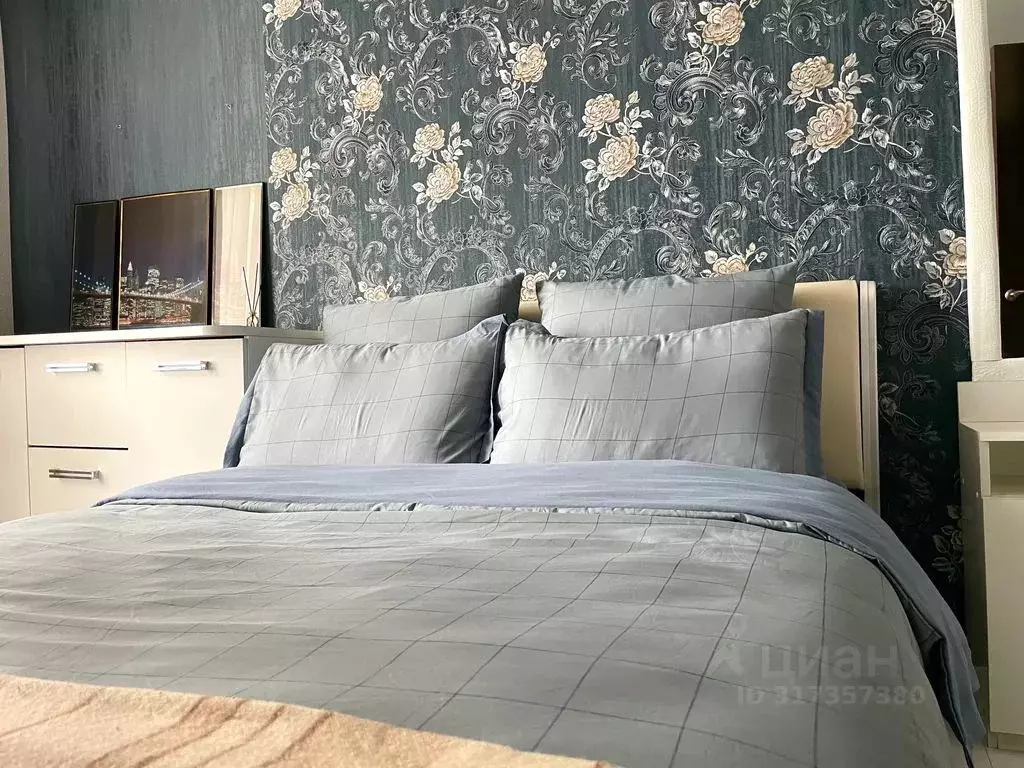 2-к кв. Татарстан, Казань ул. Хайдара Бигичева, 13 (60.0 м) - Фото 1