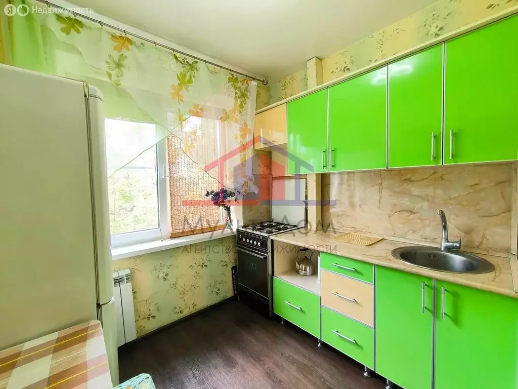 1-комнатная квартира: Губкин, улица Раевского, 12А (39.3 м) - Фото 1