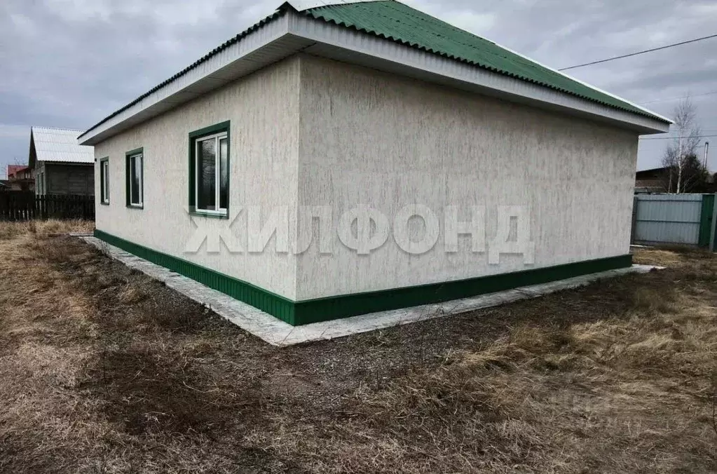 Дом в Хакасия, Черногорск Юбилейная ул. (100 м) - Фото 2