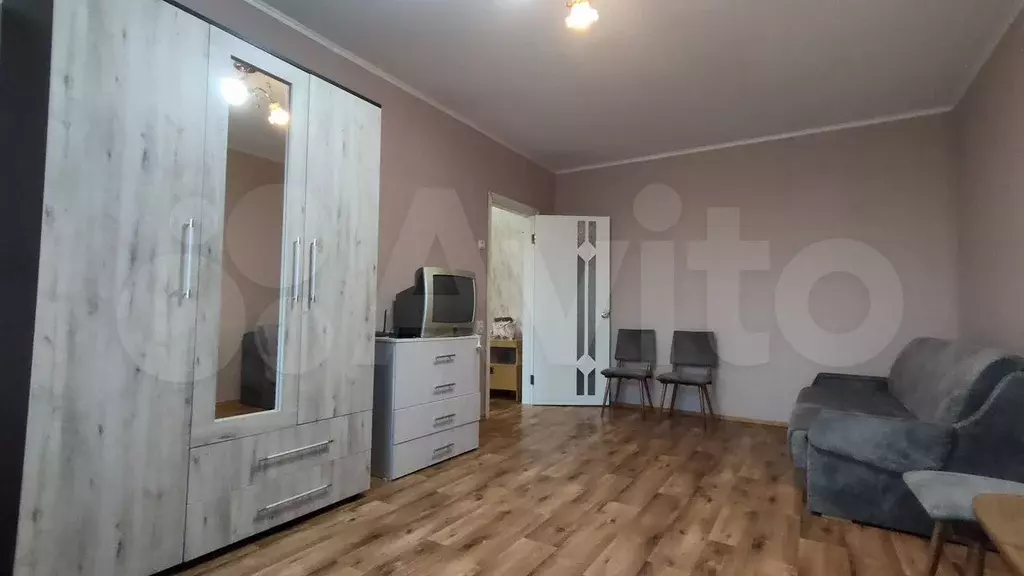 1-к. квартира, 39,8 м, 4/10 эт. - Фото 0