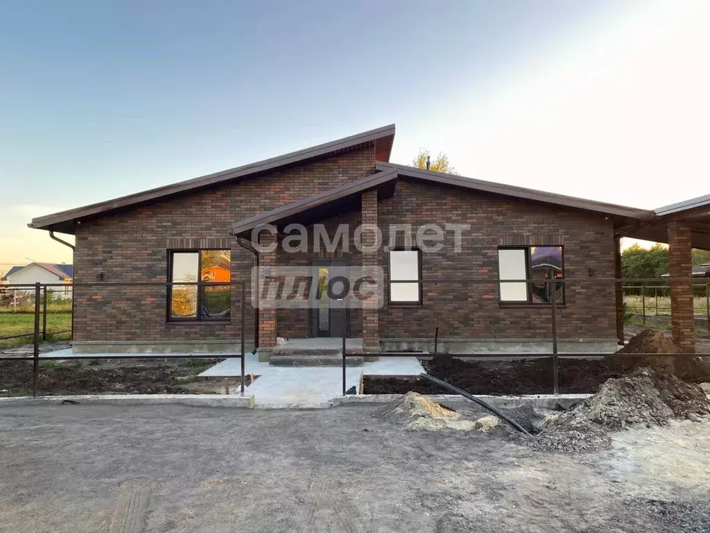 Дом в Белгородская область, Старый Оскол ул. Рубиновая, 34 (112 м) - Фото 1