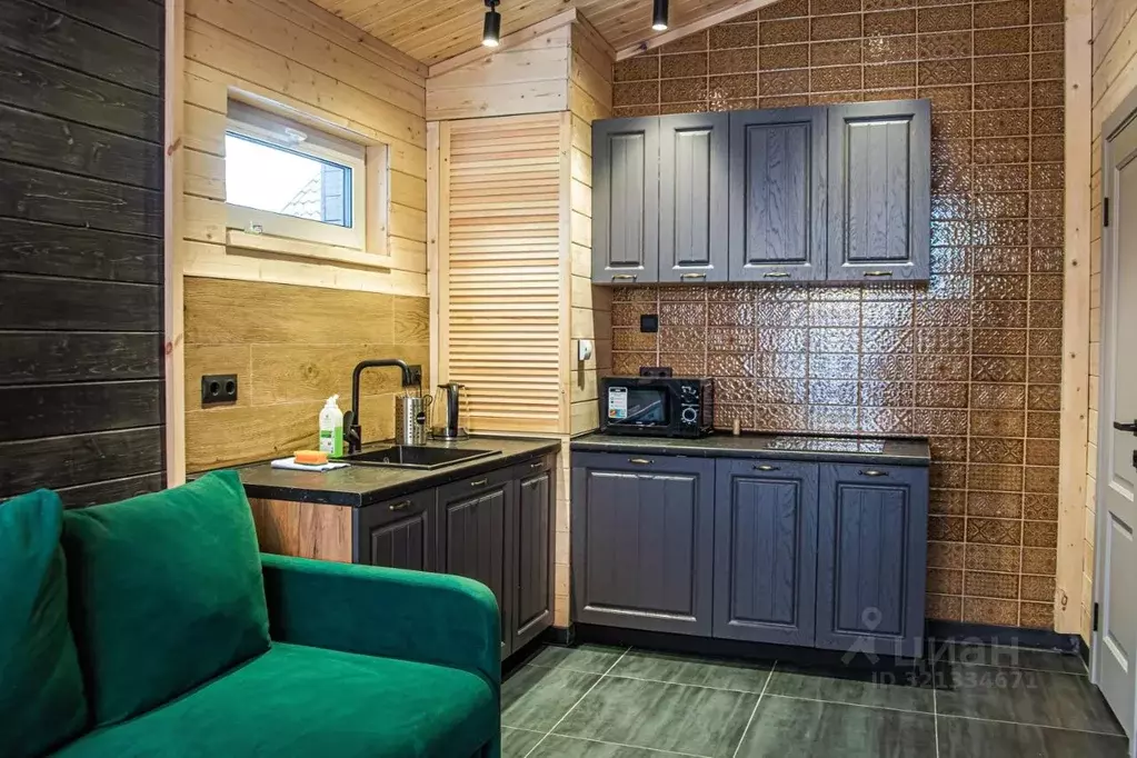 Дом в Ленинградская область, Приозерский район, Красноозерное с/пос, ... - Фото 1