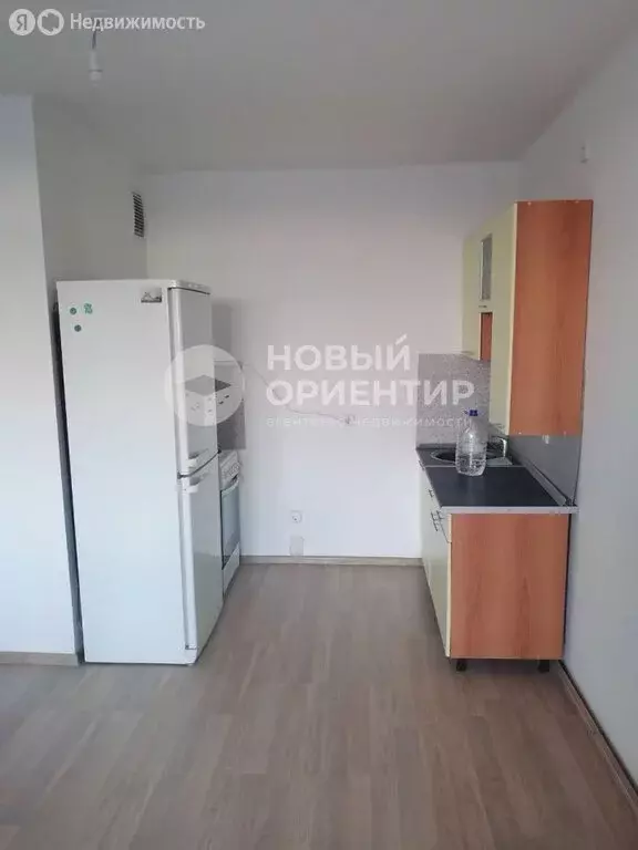 1-комнатная квартира: Екатеринбург, улица Академика Вонсовского, 21 ... - Фото 1
