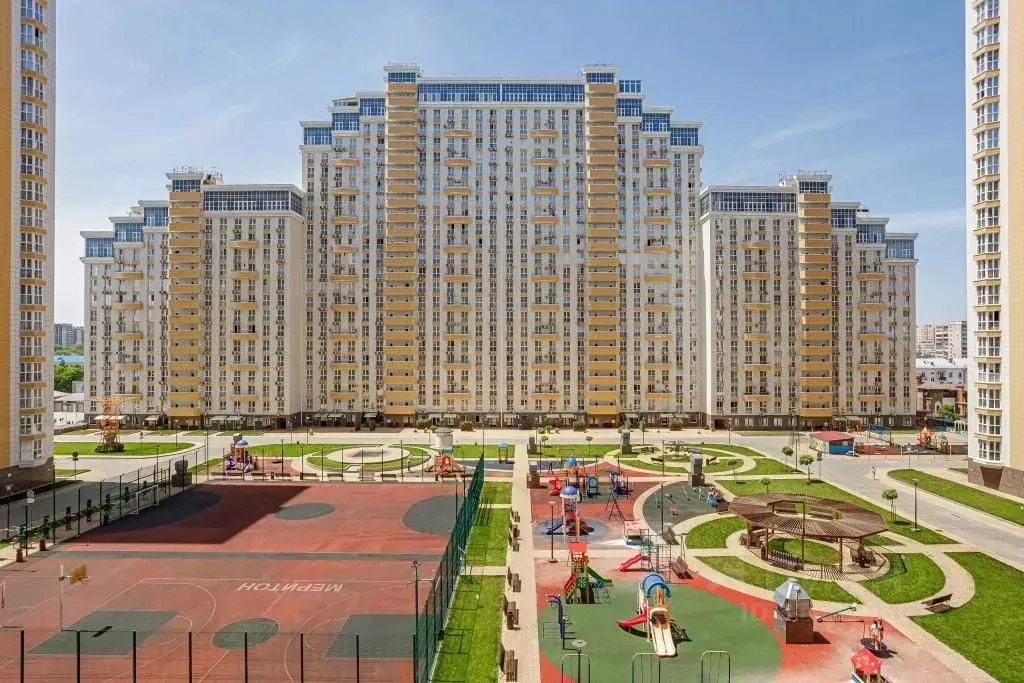 1-к кв. Краснодарский край, Краснодар Красная ул., 176/3 (40.0 м) - Фото 0