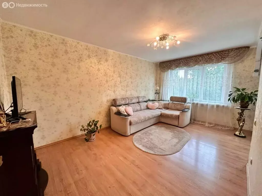 3-комнатная квартира: Ухта, улица 30 лет Октября, 10 (58.5 м) - Фото 1