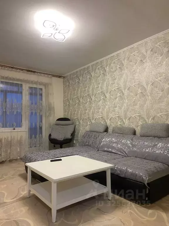 2-к кв. Приморский край, Владивосток ул. Новожилова, 3А (54.0 м) - Фото 1