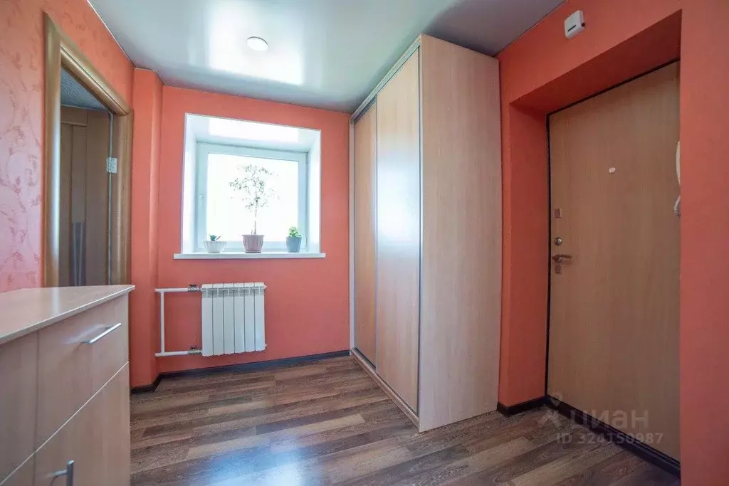 3-к кв. Свердловская область, Екатеринбург ул. Бебеля, 114 (68.0 м) - Фото 0