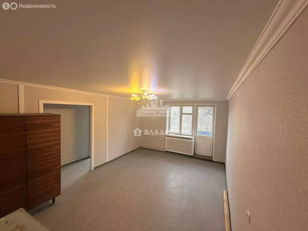 1-комнатная квартира: Керчь, улица Генерала Петрова, 66 (34 м) - Фото 2