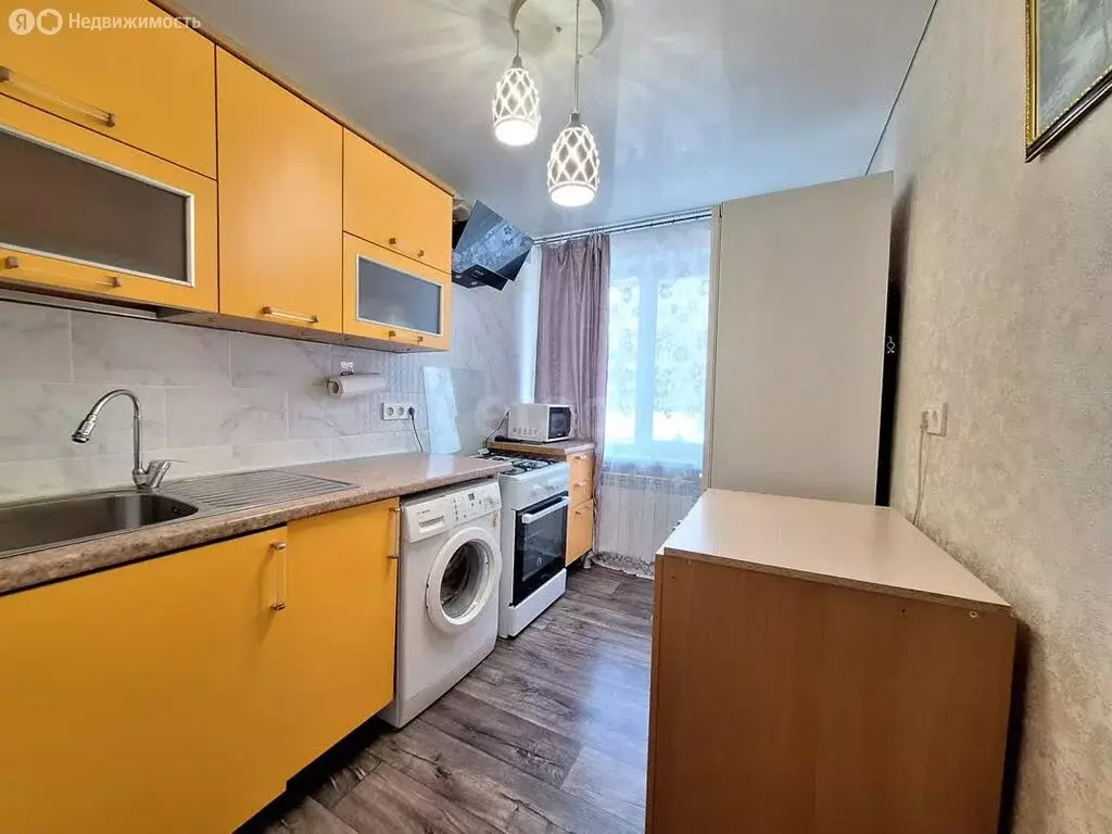 3-комнатная квартира: Саратов, Новоузенская улица, 24/32 (60.2 м) - Фото 1