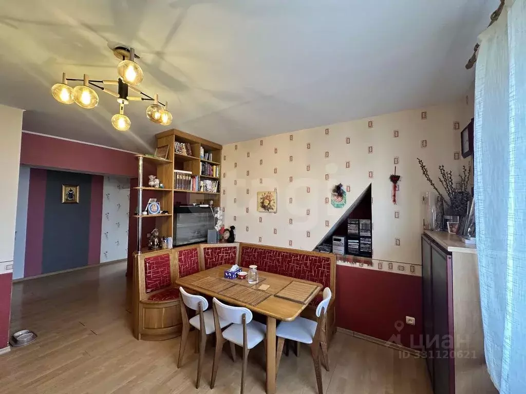 4-к кв. Крым, Симферополь ул. Промышленная (157.9 м) - Фото 2