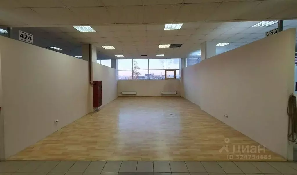 Торговая площадь в Санкт-Петербург Варшавская ул., 3к1 (535 м) - Фото 2