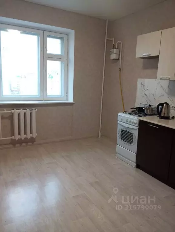 3-к кв. Орловская область, Орел бул. Молодежи, 6 (79.3 м) - Фото 0