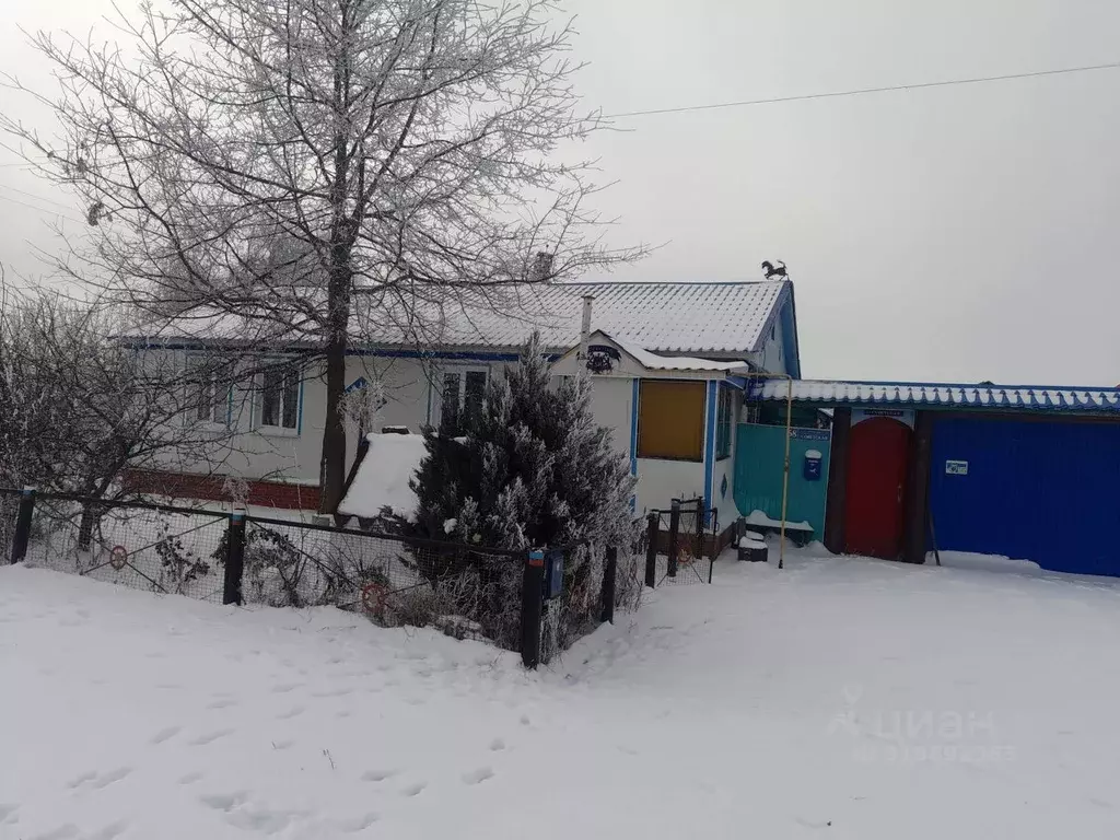 Дом в Воронежская область, Грибановский район, с. Малая Грибановка ... - Фото 0