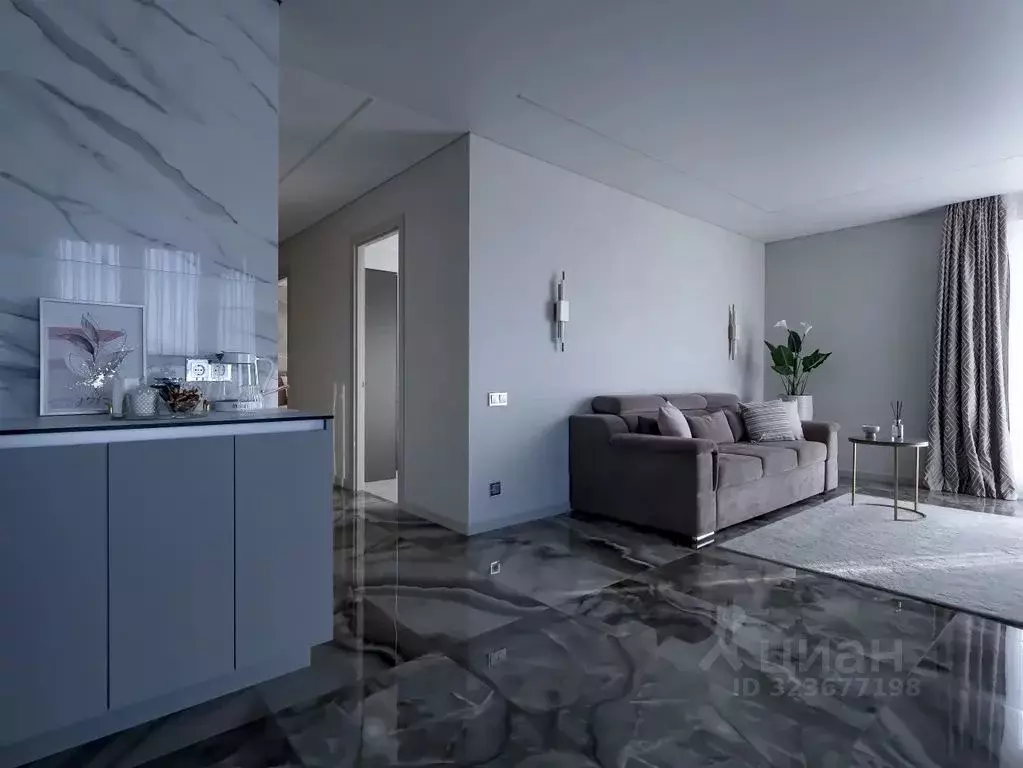 3-к кв. Астраханская область, Астрахань ул. Трофимова, 10 (74.0 м) - Фото 2