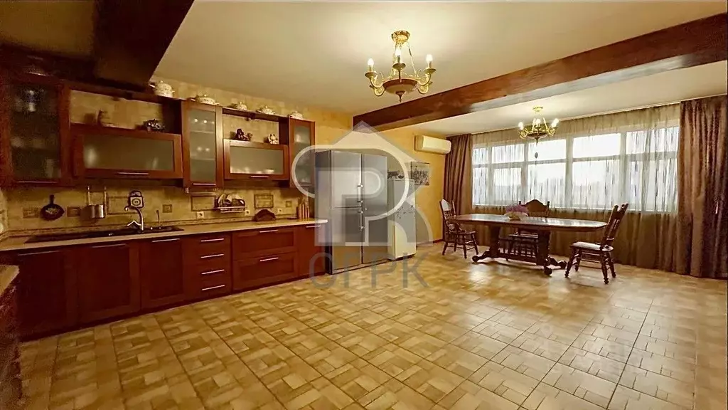 5-к кв. Башкортостан, Уфа ул. Цюрупы, 40 (217.0 м) - Фото 1