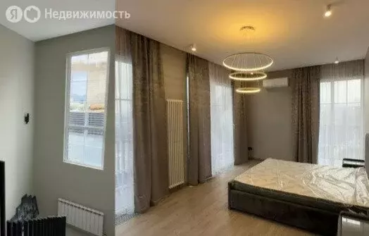 Дом в Сочи, микрорайон Бытха, улица Бытха (250 м) - Фото 0