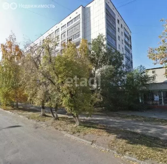 3-комнатная квартира: Курган, улица Максима Горького, 63 (62.2 м) - Фото 1