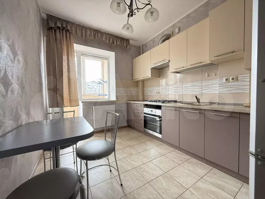 2-к. квартира, 68 м, 3/6 эт. - Фото 1