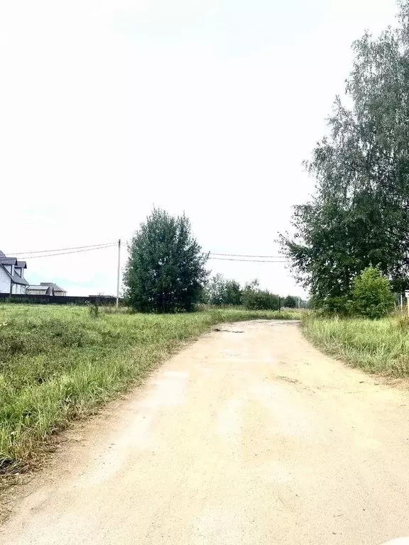 Участок в Московская область, Дмитровский муниципальный округ, д. ... - Фото 1