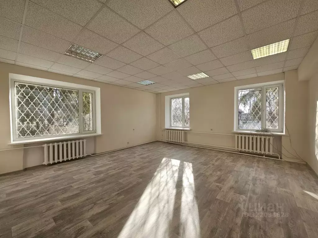 Офис в Орловская область, Орел ул. Спивака, 74 (64 м) - Фото 1