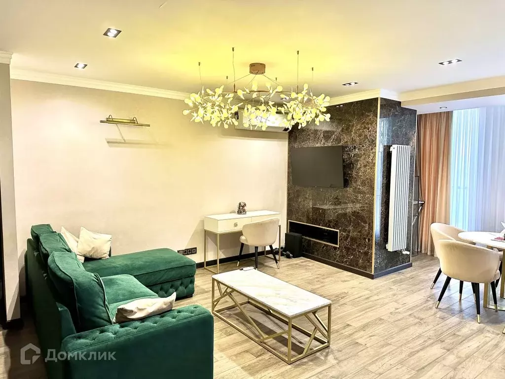 Продаётся 2-к квартира, 100 м - Фото 0