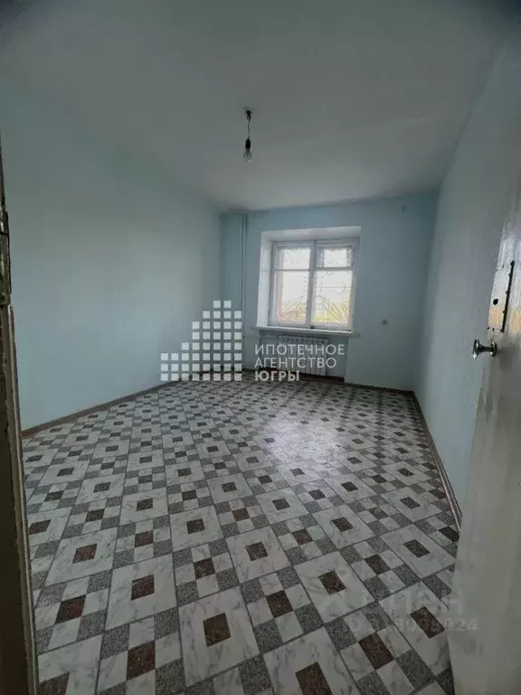 3-к кв. Ханты-Мансийский АО, Ханты-Мансийск ул. Мира, 72 (54.5 м) - Фото 0