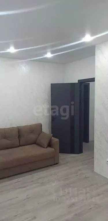 1-к кв. Ямало-Ненецкий АО, Новый Уренгой Таежная ул., 76А (45.0 м) - Фото 2