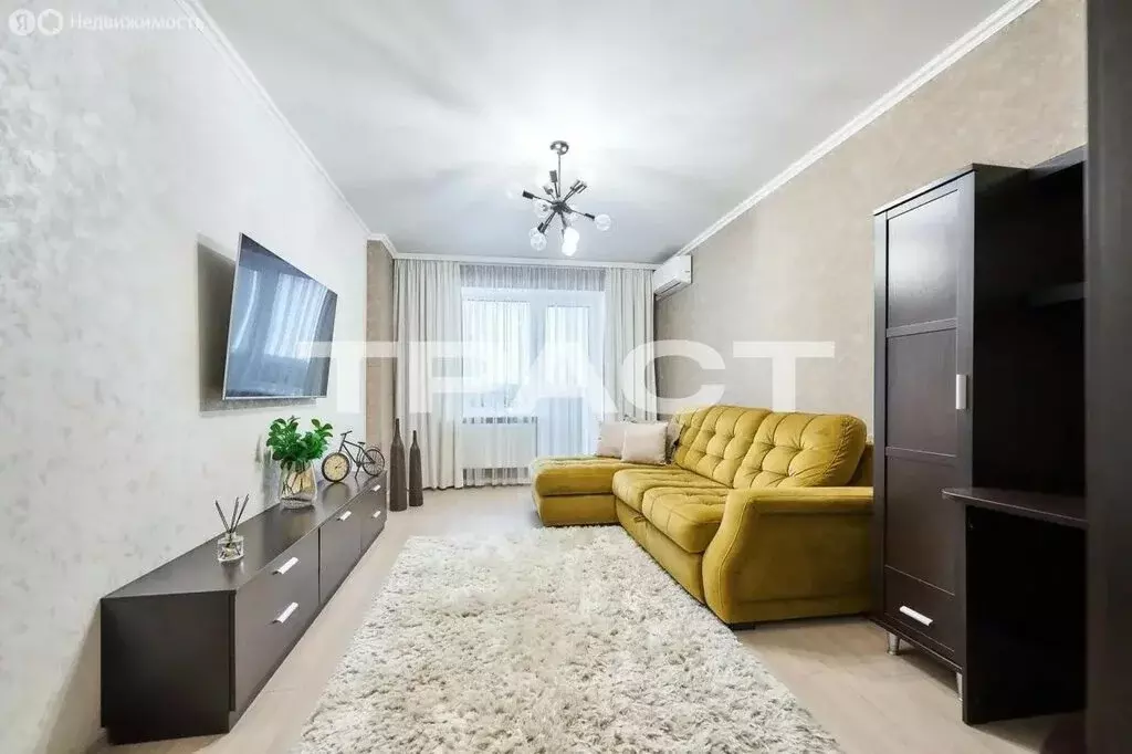 1-комнатная квартира: Воронеж, Олимпийский бульвар, 12 (43.5 м) - Фото 1