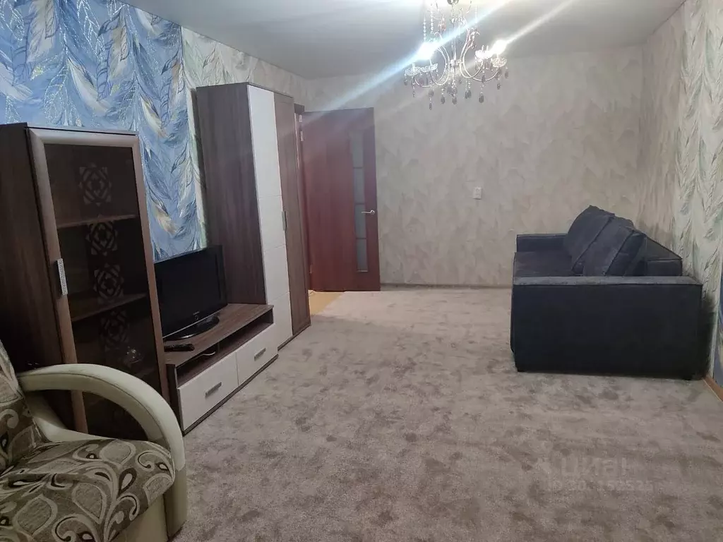 1-к кв. Омская область, Омск Заозерный мкр, ул. Бородина, 44А (30.0 м) - Фото 0