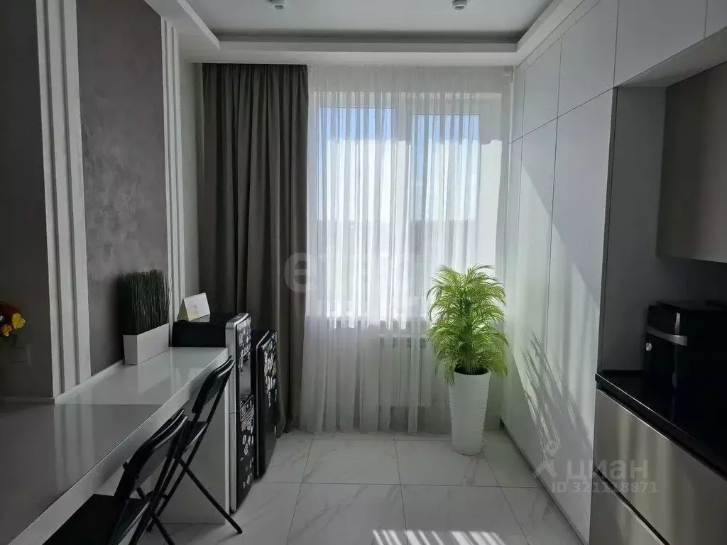 3-к кв. Белгородская область, Белгород ул. Лермонтова, 47а (109.6 м) - Фото 2