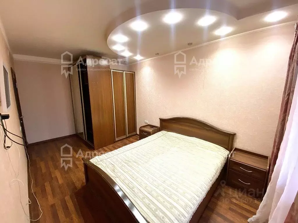 2-к кв. Волгоградская область, Волгоград ул. 8-й Воздушной Армии, 35 ... - Фото 1