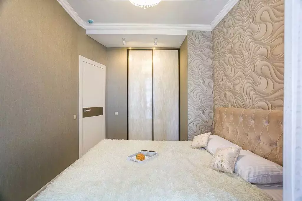 1-к кв. Крым, Ялта Приморский парк имени Гагарина кв-л, 9 (45.0 м) - Фото 1