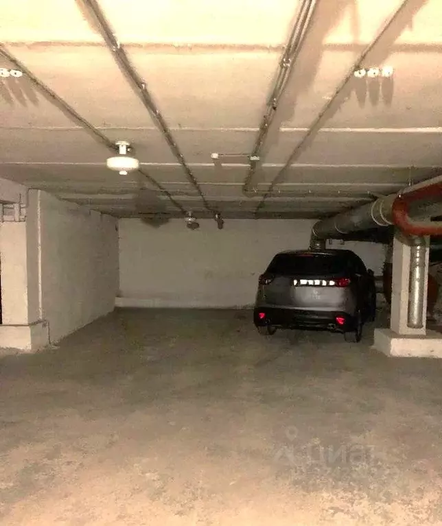 Гараж в Омская область, Омск Учебная ул., 90 (44 м) - Фото 1