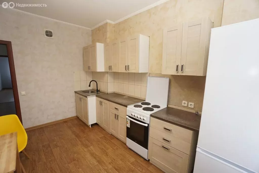 2-комнатная квартира: Лобня, Кольцевая улица, 14А (63.7 м) - Фото 2