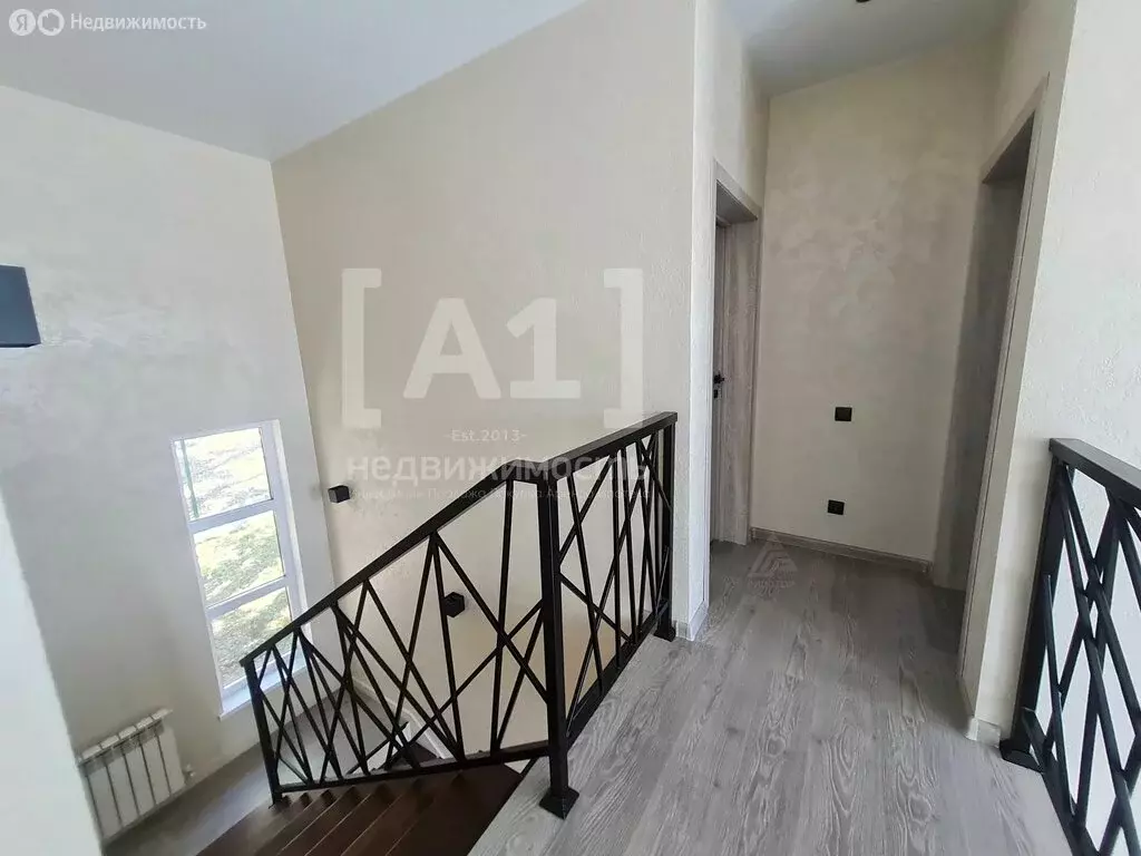 Дом в село Сыростан, Известная улица (144.8 м) - Фото 1