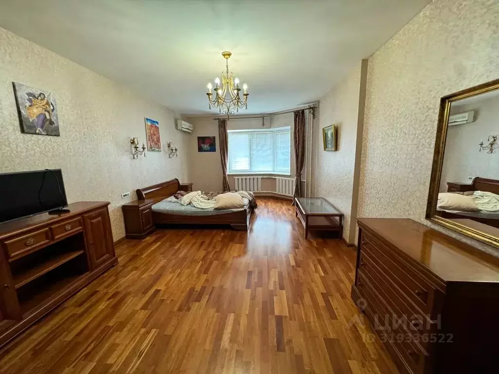 3-к кв. Волгоградская область, Волгоград Невская ул., 4А (120.0 м) - Фото 0