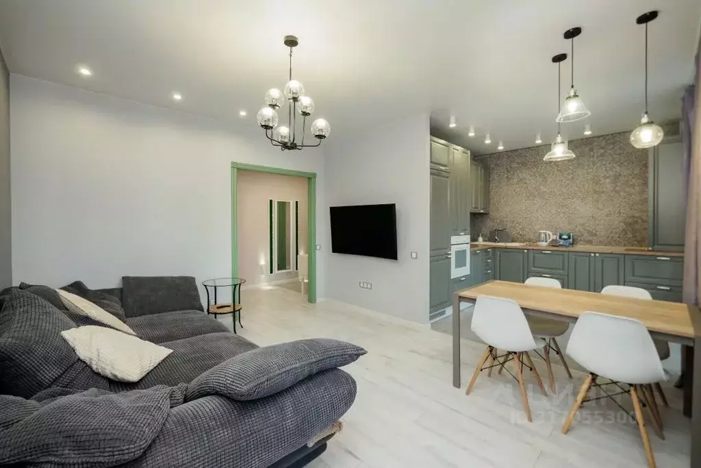 2-к кв. Татарстан, Казань ул. Николая Ершова, 62Вк2 (60.0 м) - Фото 0