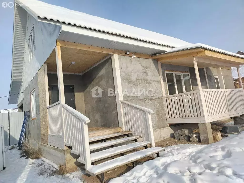 Дом в село Нижний Саянтуй, ДНТ Багульник (181.6 м) - Фото 2