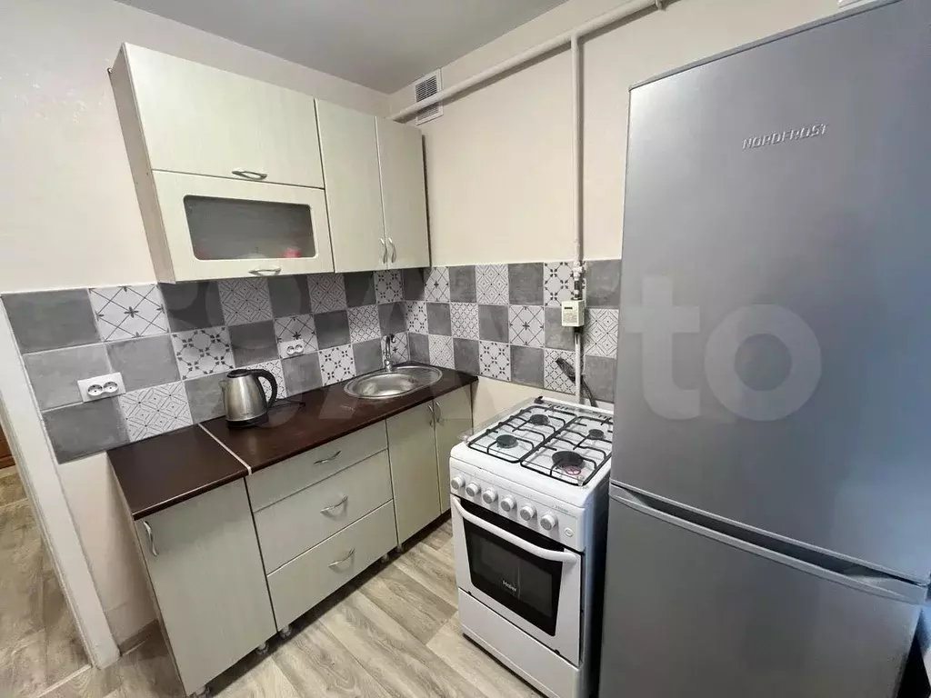 2-к. квартира, 30 м, 1/5 эт. - Фото 0