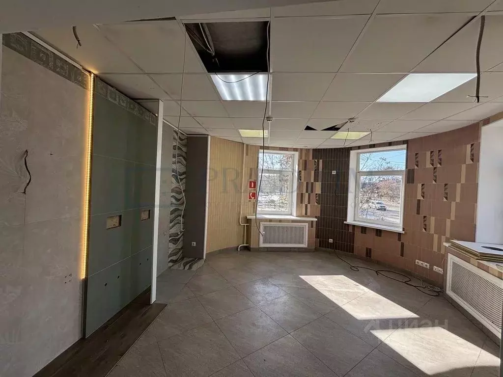 Офис в Тверская область, Тверь ул. Благоева, 18 (150 м) - Фото 1
