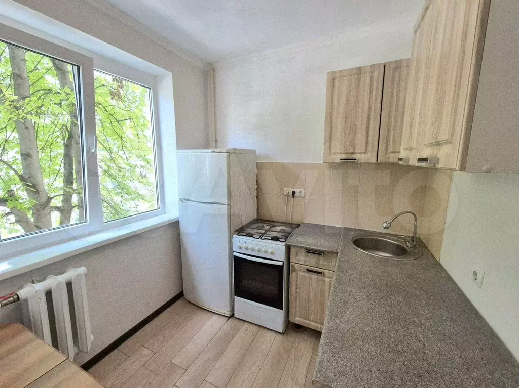 2-к. квартира, 44 м, 2/5 эт. - Фото 0