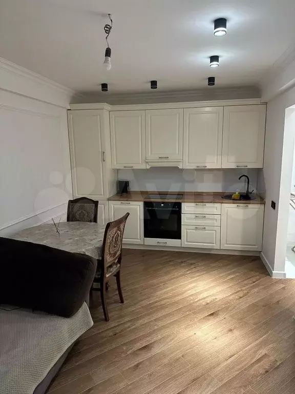 1-к. квартира, 35 м, 4/5 эт. - Фото 1